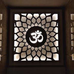 **आयुर्वेद और मंत्र: शक्तिशाली मंत्रों का प्रभाव और महत्व** 1 pexels media 5960536 1